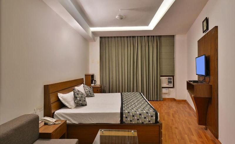 Modi Hotel & Resorts Pinjaur Dış mekan fotoğraf